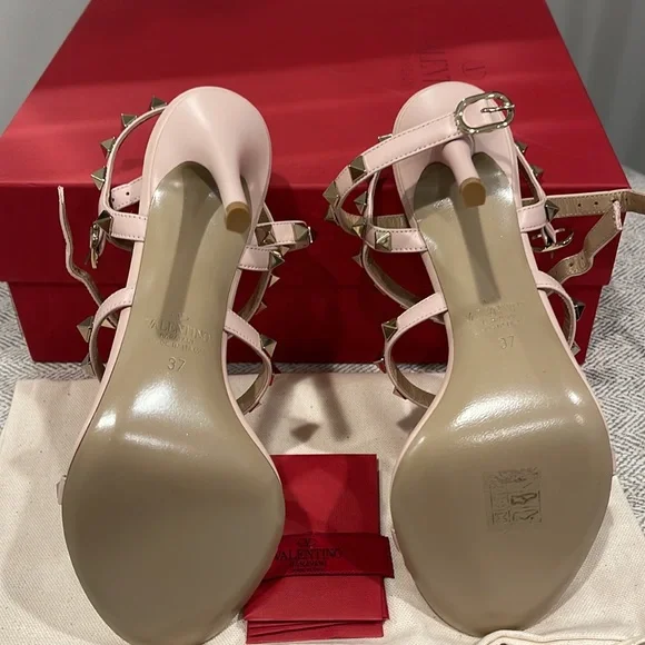 VALENTINO ROCKSTUD CALFSKIN ANKLE STRAP SANDAL 100 - Picture 4 of 9